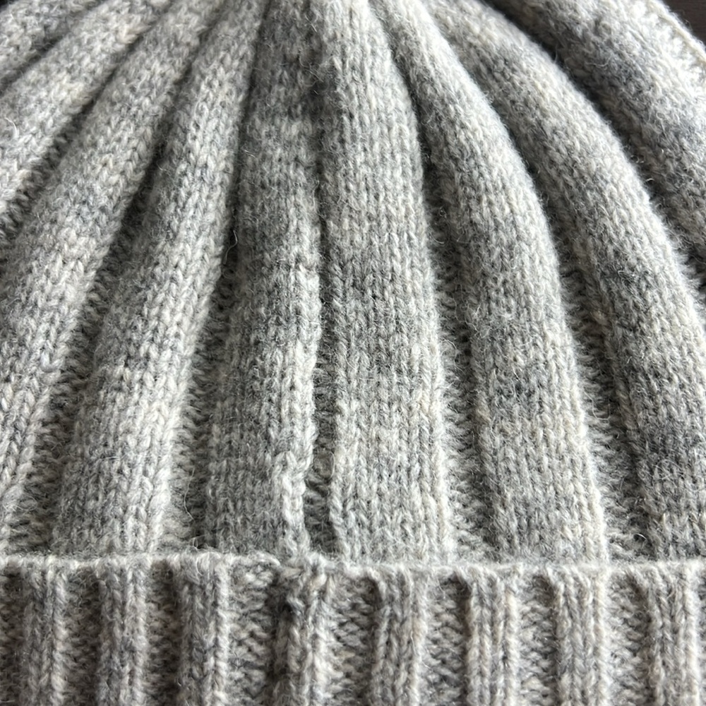 Polo Ralph Lauren Men's Signature Merino Cuffed Beanie - Picture 7 of 9
